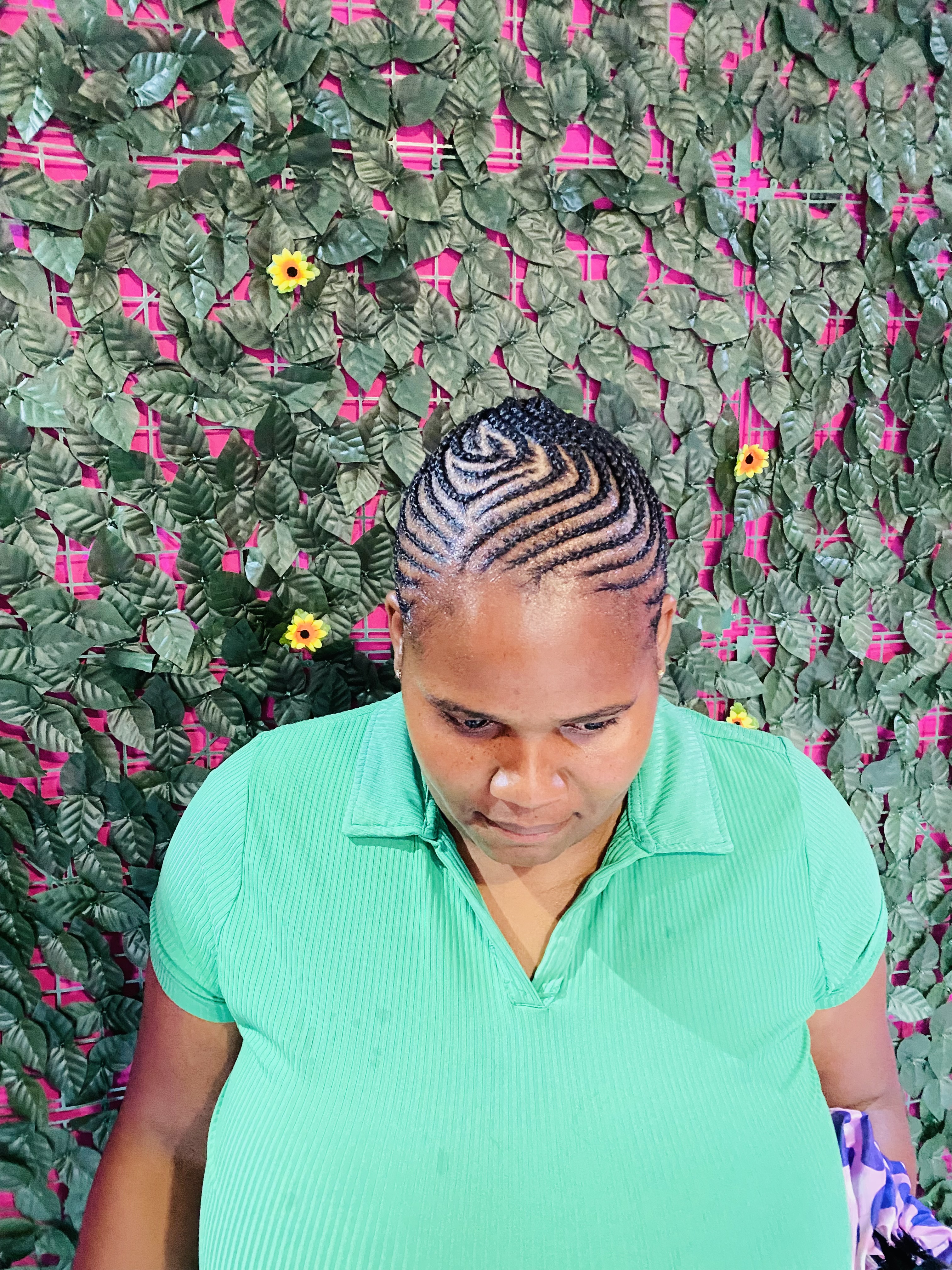 Free hand gallery image